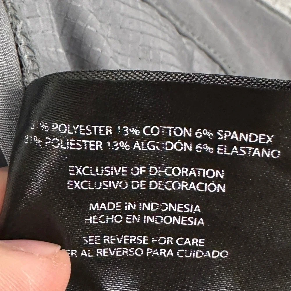 Banana Republic Shorts Mens 34 Core Temp Grey Stretch Tech Flat Front Casual